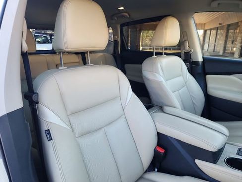 Used 2022 Nissan Murano SL image 17