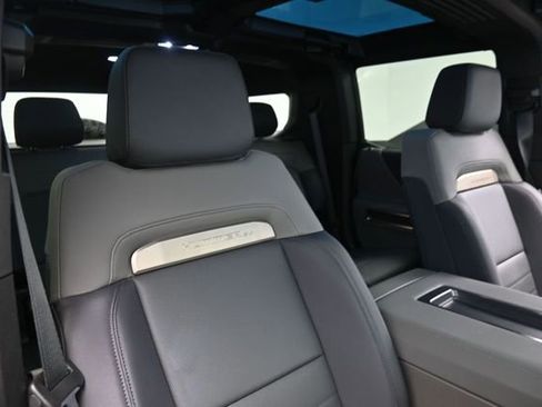 Used 2025 GMC Hummer EV 3X w/ Extreme Off-Road Package AWD/4WD image 28