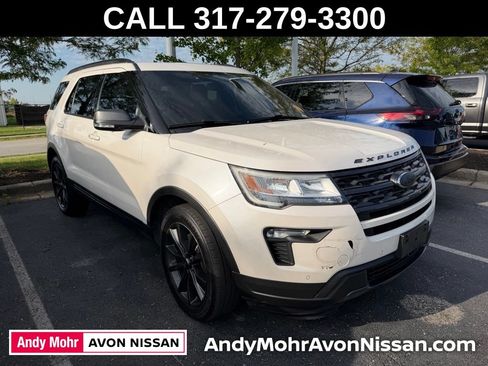 Used 2018 Ford Explorer XLT w/ Equipment Group 202A AWD/4WD image 1