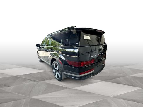 Used 2024 Hyundai Santa Fe Limited FWD image 6