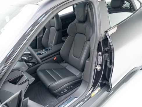 New 2026 Porsche Taycan RWD image 5