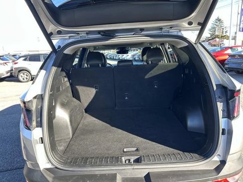 Used 2023 Hyundai Tucson Limited w/ Cargo Package image 13