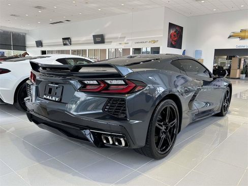 Used 2021 Chevrolet Corvette Stingray Preferred Cpe w/ Z51 Performance Package image 22