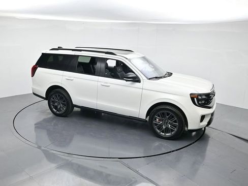 New 2025 Ford Expedition Platinum w/ Stealth Performance Package image 39
