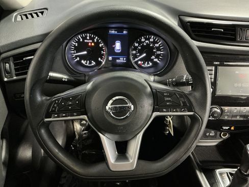 Used 2018 Nissan Rogue S image 24