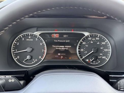 New 2026 Nissan Pathfinder SV w/ SV Premium Package AWD/4WD image 24