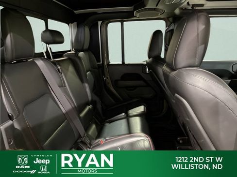 Used 2020 Jeep Gladiator Rubicon AWD/4WD image 40