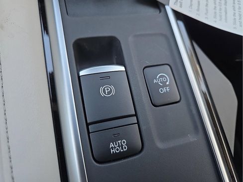 New 2026 Nissan Pathfinder SL image 17