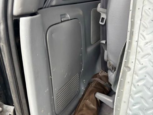 Used 2000 Lexus LX 470 4WD image 27