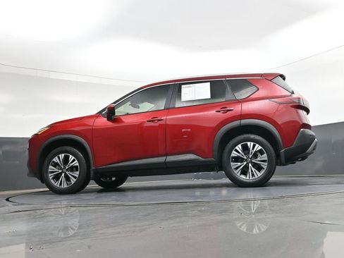 Used 2023 Nissan Rogue SV w/ SV Premium B Package FWD image 42
