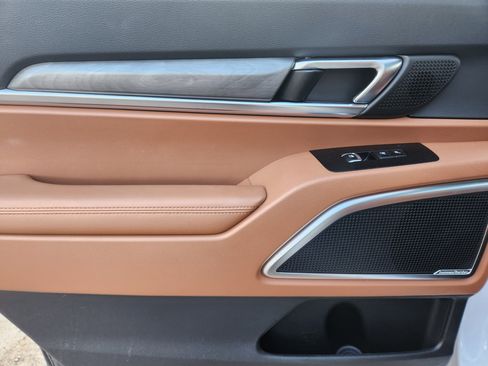 Used 2025 Kia Telluride SX Prestige X-Line image 10