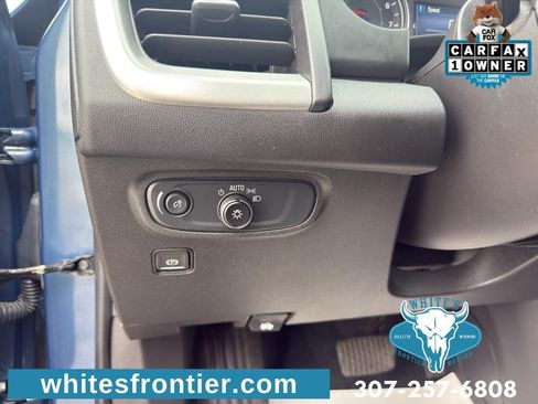 Used 2024 GMC Terrain SLE AWD/4WD image 18