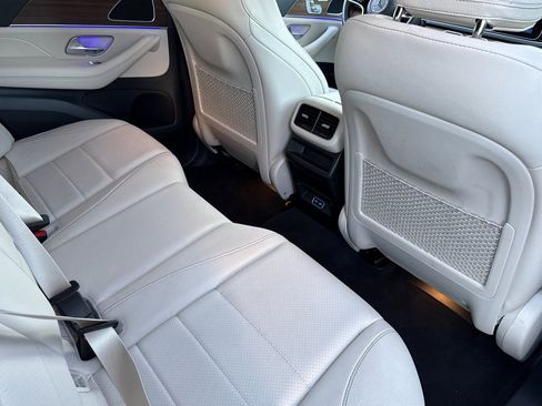 Used 2025 Mercedes-Benz GLE 350 350 image 29