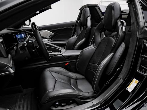 Used 2023 Chevrolet Corvette Z06 image 43