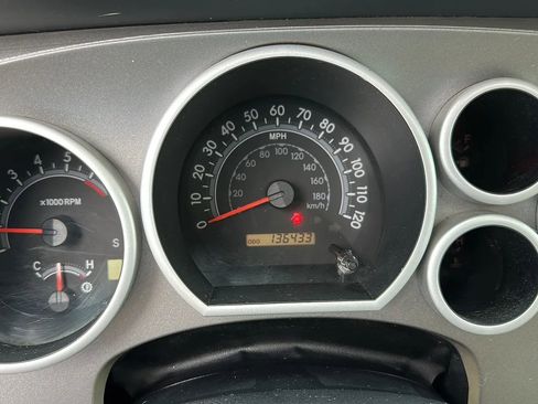 Used 2014 Toyota Sequoia SR5 image 37