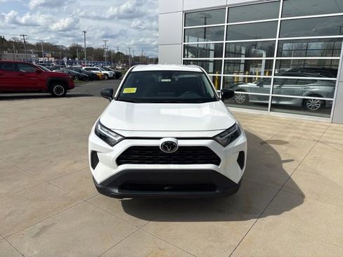 Used 2023 Toyota RAV4 LE image 2