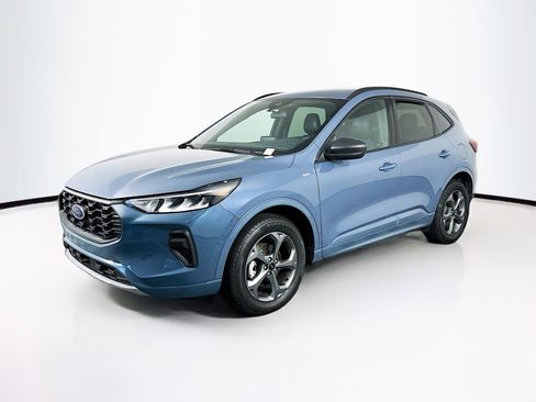 Used 2024 Ford Escape ST-Line image 3