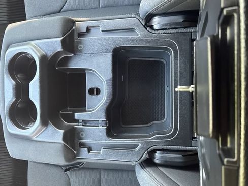 Used 2025 RAM 1500 Warlock AWD/4WD image 29