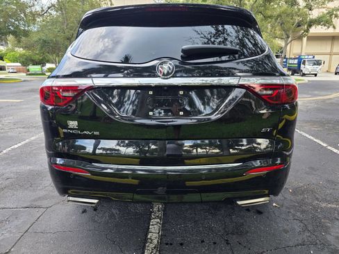 Used 2023 Buick Enclave Essence w/ Experience Buick Package FWD image 5