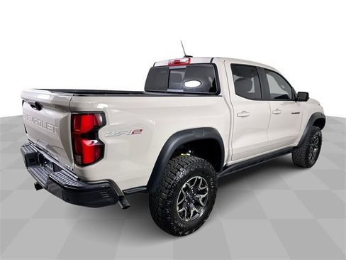 New 2026 Chevrolet Colorado ZR2 w/ Technology Package image 8