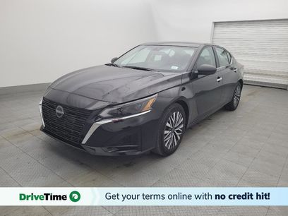 Used 2024 Nissan Altima 2.5 SV
