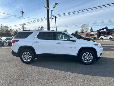 Used 2019 Chevrolet Traverse LT w/ LPO, Cargo Package image 5