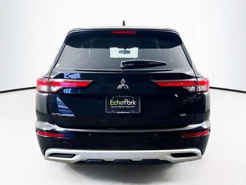 Used 2024 Mitsubishi Outlander SE FWD image 7