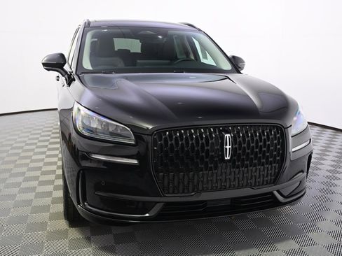 New 2026 Lincoln Corsair Premiere image 9