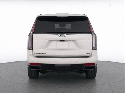 Used 2024 Cadillac Escalade Sport Platinum w/ LPO, ONYX Package AWD/4WD image 7