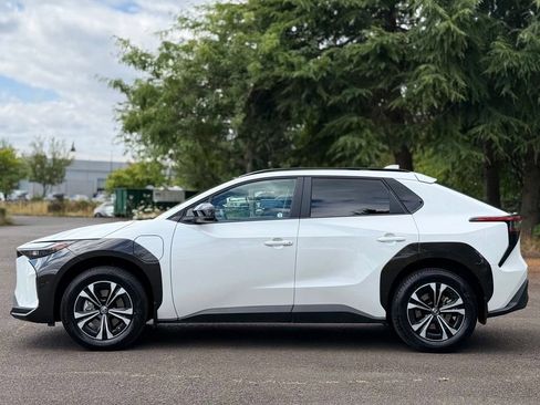 Certified 2024 Toyota bZ4X AWD w/ Weather Package image 2