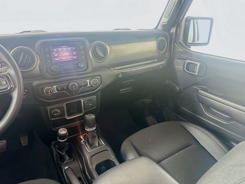 Used 2020 Jeep Wrangler Unlimited Sport image 22