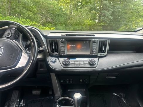 Used 2016 Toyota RAV4 Limited w/ Advanced Technology Package AWD/4WD image 24