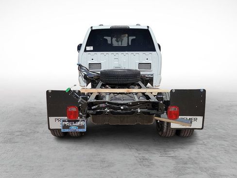 New 2026 Ford F350 XL w/ XL Chrome Package AWD/4WD image 9