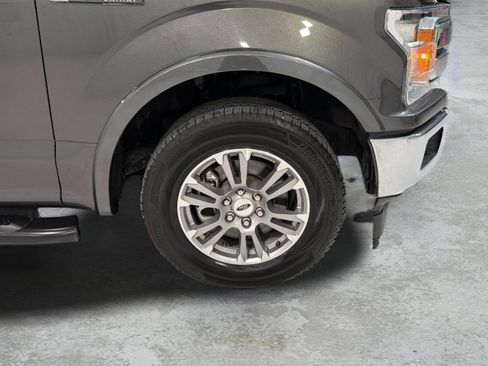 Used 2019 Ford F150 Lariat RWD image 24