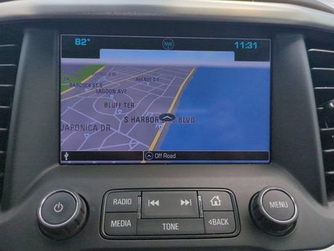 Used 2018 GMC Acadia SLT FWD image 23