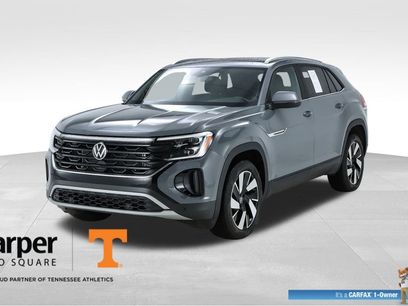 Used 2024 Volkswagen Atlas Cross Sport SE w/ Panoramic Sunroof Package