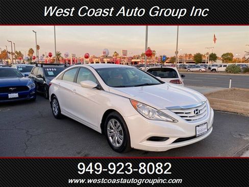 Used 2012 Hyundai Sonata GLS image 2