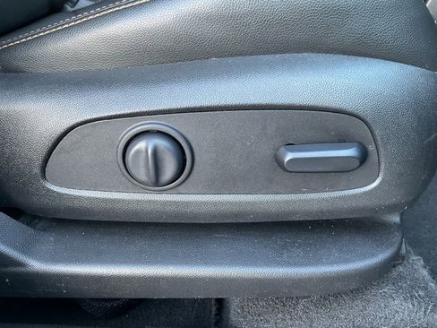 Used 2020 GMC Terrain SLT w/ Preferred Package image 20