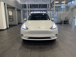 Used 2023 Tesla Model Y AWD video 3