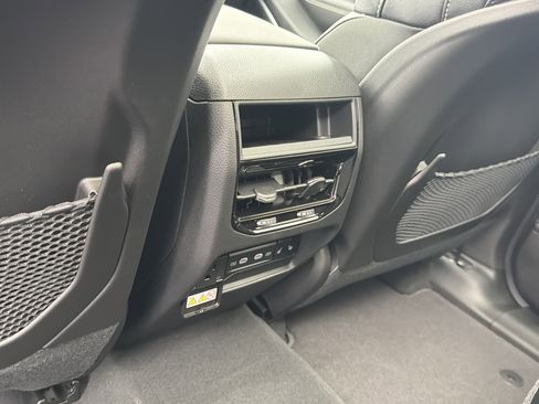 New 2026 Jeep Grand Cherokee Limited Reserve image 13