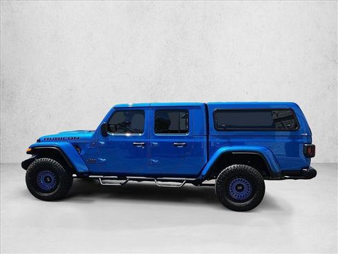 Used 2023 Jeep Gladiator Rubicon w/ Trailer Tow Package AWD/4WD image 9
