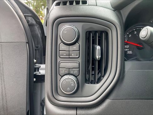 Used 2024 Chevrolet Silverado 1500 Custom AWD/4WD image 34