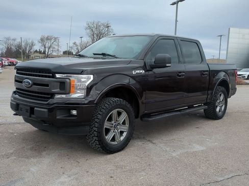 Used 2018 Ford F150 XLT w/ Equipment Group 301A Mid image 4