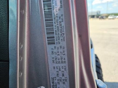 Used 2018 Jeep Wrangler Unlimited Sport S AWD/4WD image 28