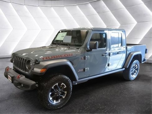 New 2026 Jeep Gladiator Rubicon w/ Steel Power Dome Hood Package AWD/4WD image 2