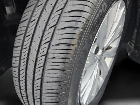 Used 2019 Volkswagen Tiguan S w/ Driver Assistance Package image 28