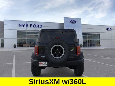 New 2025 Ford Bronco Badlands w/ Sasquatch Package AWD/4WD image 6