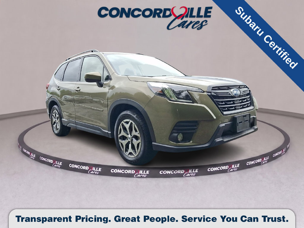 Certified 2023 Subaru Forester Premium AWD/4WD image 1