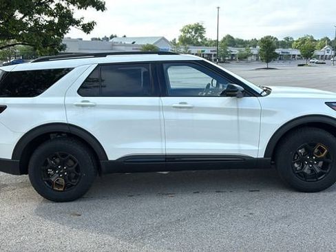 New 2026 Ford Explorer Tremor w/ Tremor Ultimate Package AWD/4WD image 27