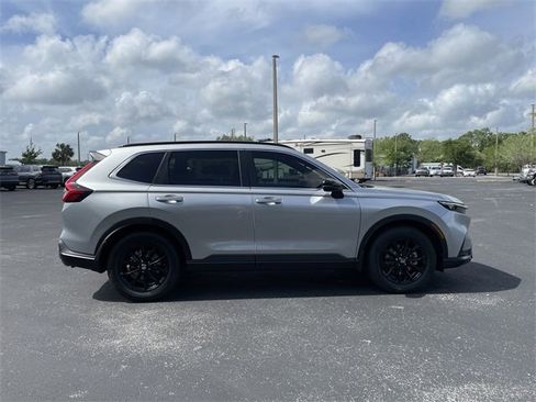 New 2025 Honda CR-V Sport-L image 4